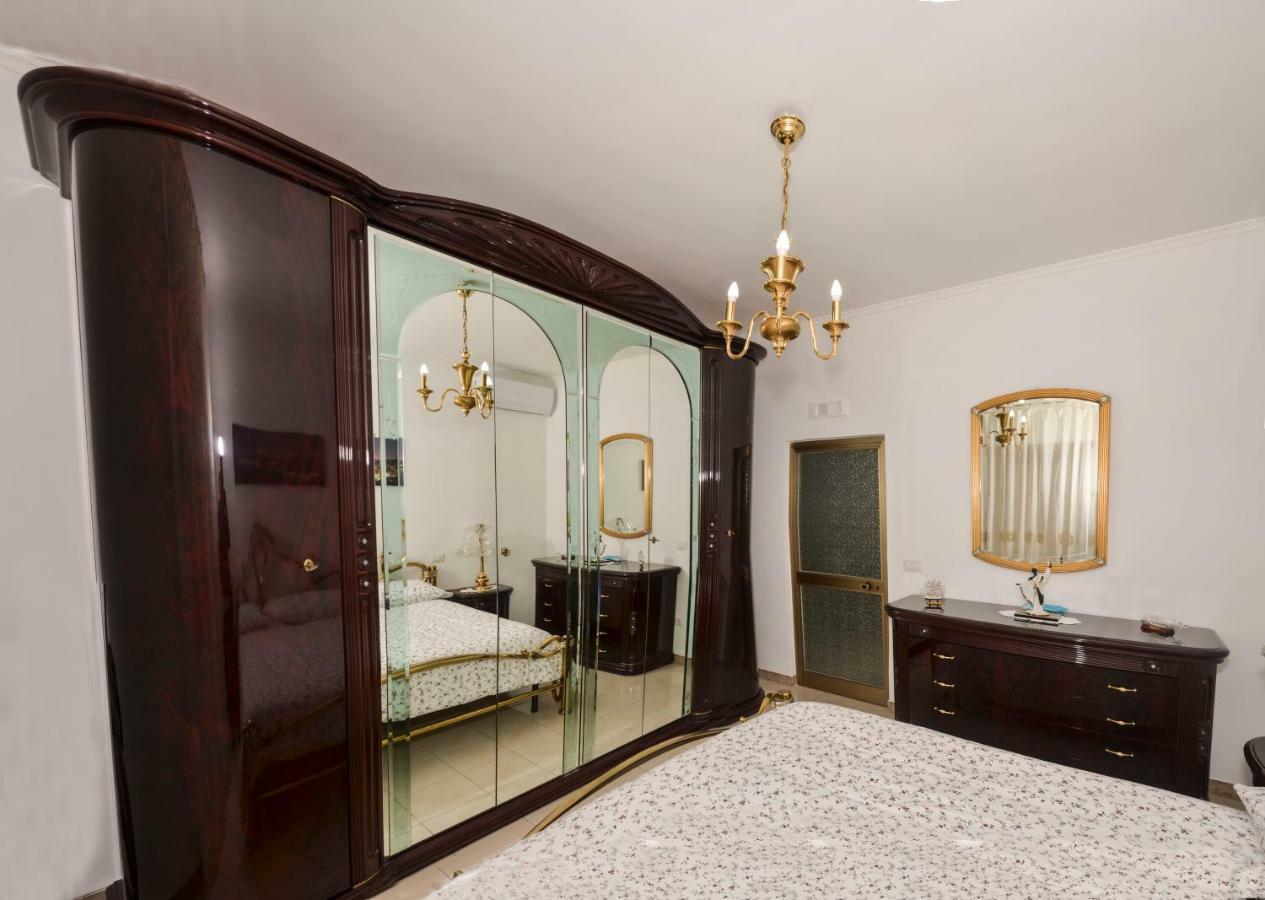 Casa Luna Наполи Екстериор снимка